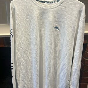 Men’s Xl Tommy Bahama Disney floral Mickey long sleeve t shirt